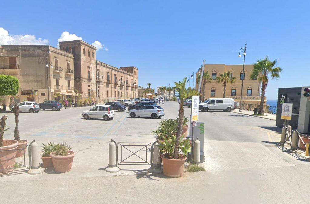 Vittorio Emanuele Boutique Hotel Шакка Екстер'єр фото