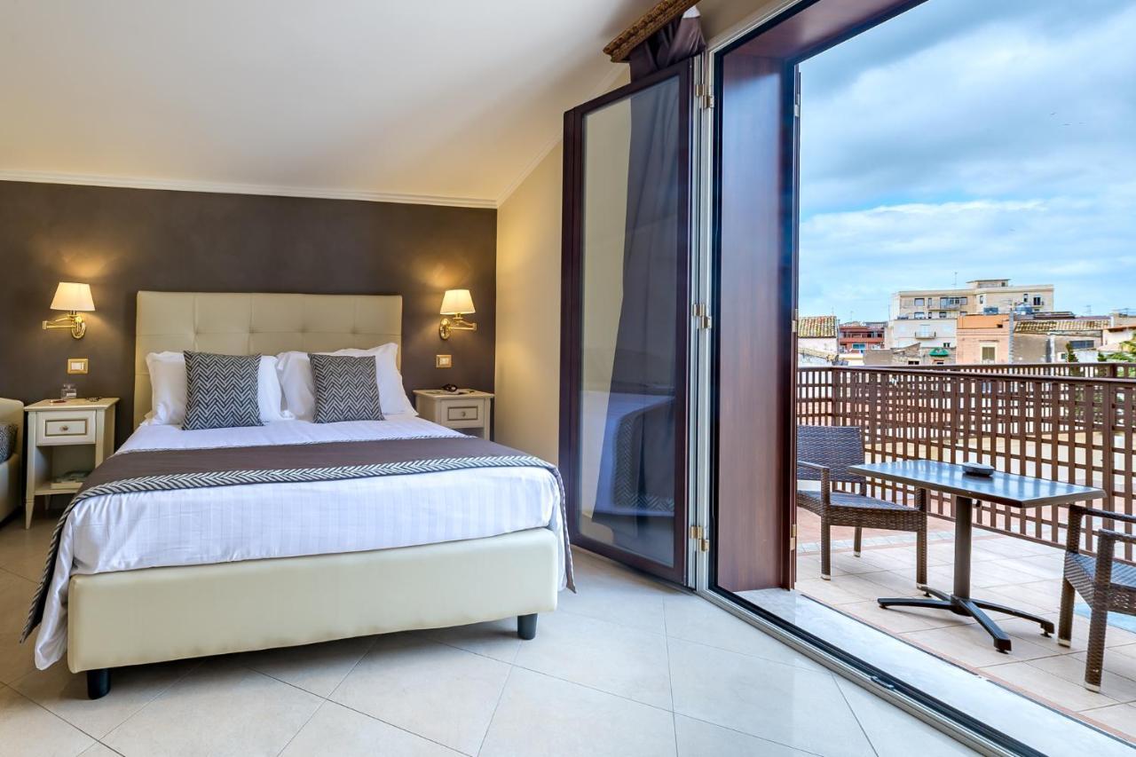 Vittorio Emanuele Boutique Hotel Шакка Екстер'єр фото