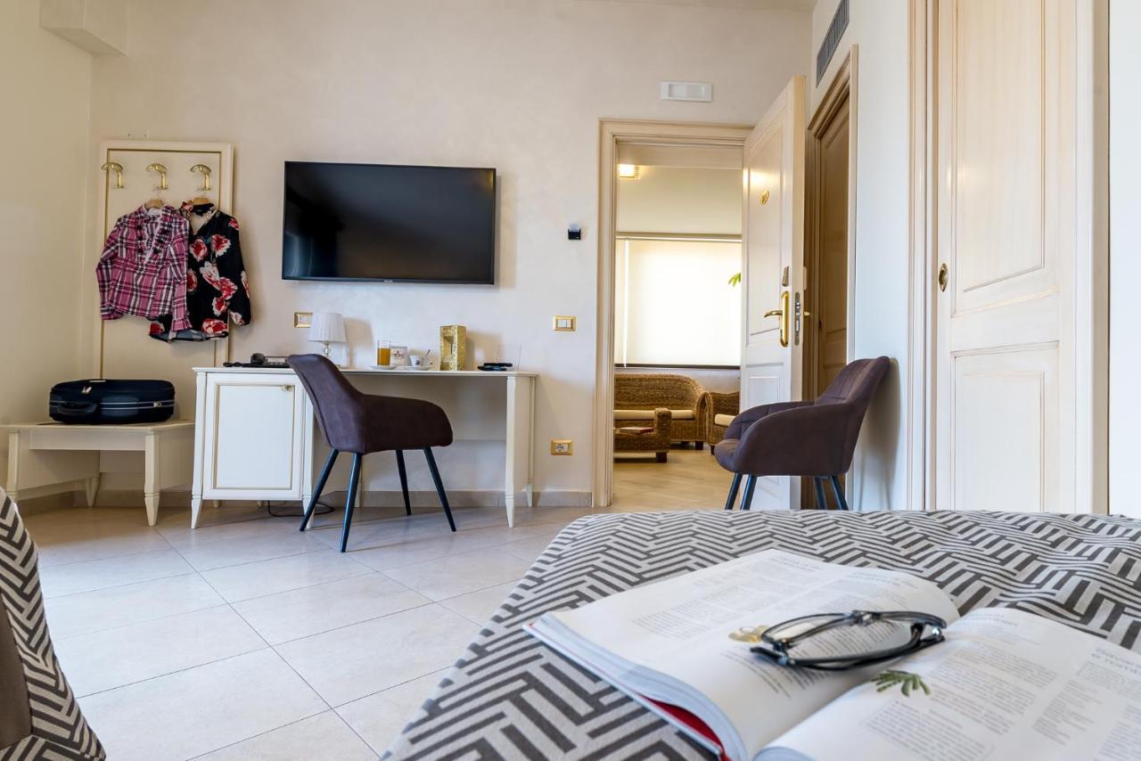 Vittorio Emanuele Boutique Hotel Шакка Екстер'єр фото